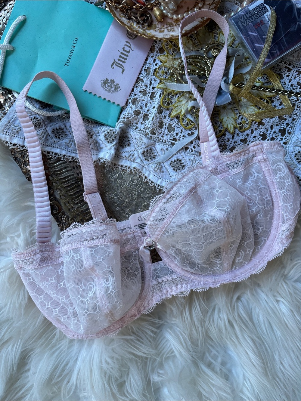 Designer Chantelle C Chic Sexy Lace Unlined Bra 36D Pink Blush Sheer Demi Luxury